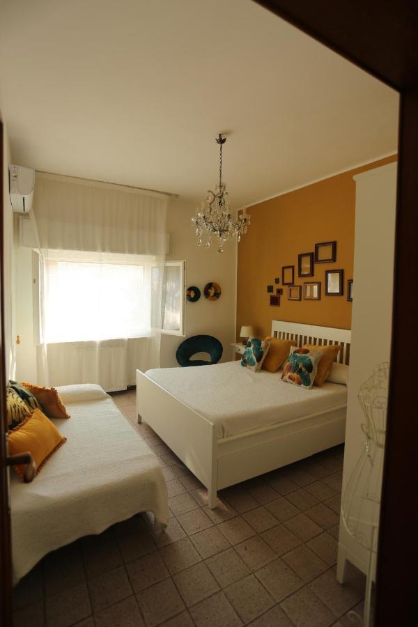 La Terrazza - Residenze Maricharme Apartment Alghero Bagian luar foto