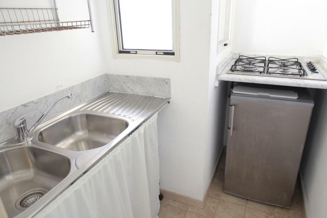 La Terrazza - Residenze Maricharme Apartment Alghero Bagian luar foto